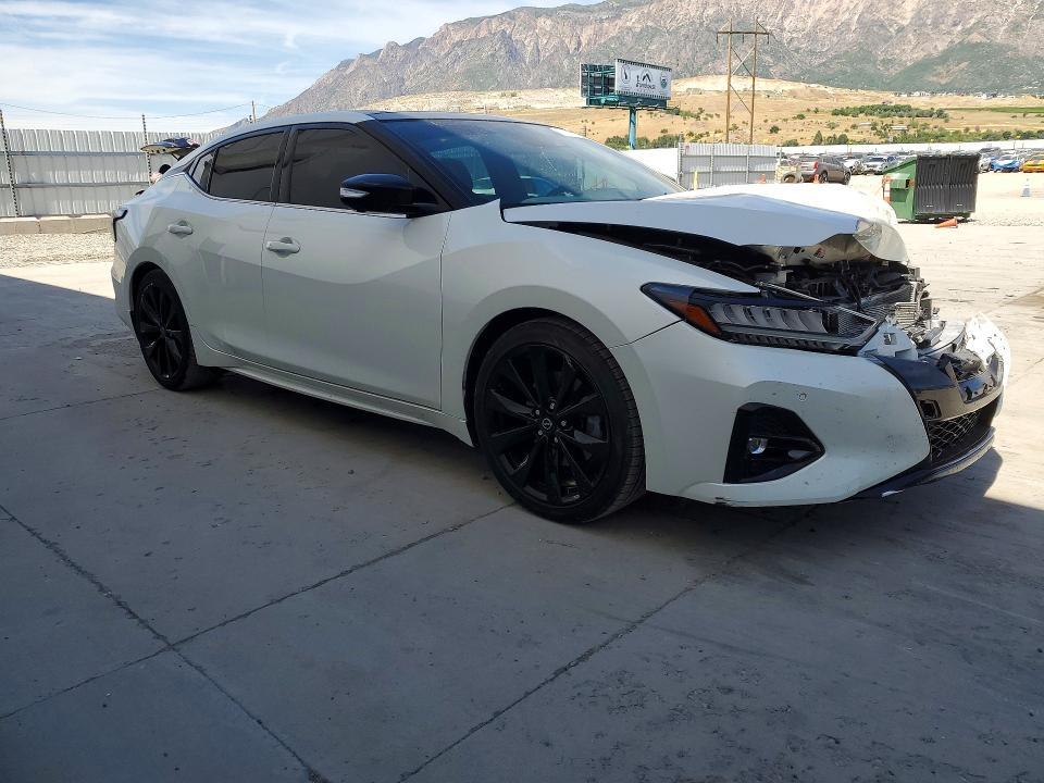 57541756 :رقم المزاد ، 1N4AA6EV7PC504620 vin ، 2023 Nissan Maxima مزاد بيع