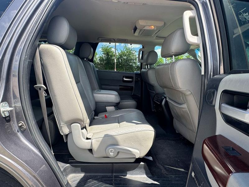 57241426 :رقم المزاد ، 5TDDW5G11CS071124 vin ، 2012 Toyota Sequoia مزاد بيع