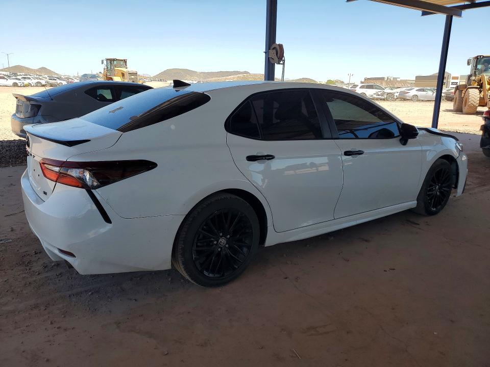 Продажа на аукционе авто 2021 Toyota Camry, vin: 4T1G11AK1MU458562, номер лота: 85609465