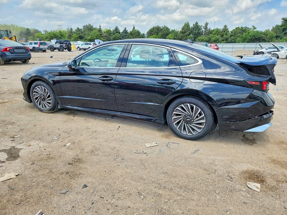 2025 Hyundai Sonata Hybrid მანქანა იყიდება აუქციონზე, vin: KMHL54JJ6SA105289, აუქციონის ნომერი: 58736646