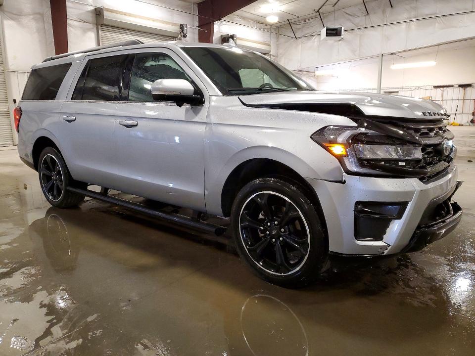 Продажа на аукционе авто 2022 Ford Expedition, vin: 1FMJK2AT9NEA40876, номер лота: 58468456