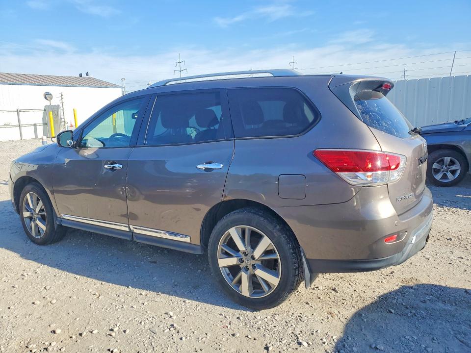 Продажа на аукционе авто 2013 Nissan Pathfinder, vin: 5N1AR2MM1DC674144, номер лота: 55771056