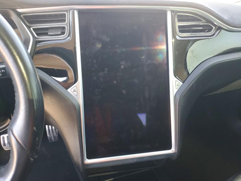 2014 Tesla Model S მანქანა იყიდება აუქციონზე, vin: 5YJSA1H16EFP50942, აუქციონის ნომერი: 54903066