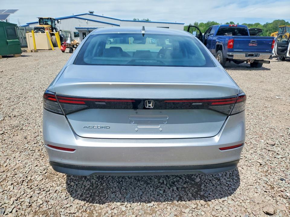 2025 Honda Accord მანქანა იყიდება აუქციონზე, vin: 1HGCY1F29SA004552, აუქციონის ნომერი: 58576656