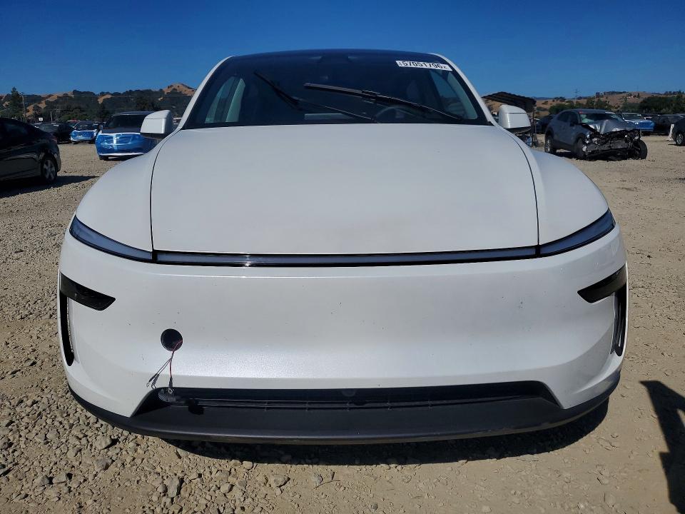 2026 Tesla Model Y მანქანა იყიდება აუქციონზე, vin: 7SAYGDEE8TF338880, აუქციონის ნომერი: 57051796