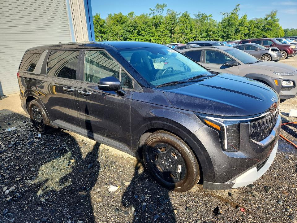 2026 Kia Carnival მანქანა იყიდება აუქციონზე, vin: KNDNB5K37T6625419, აუქციონის ნომერი: 56518026