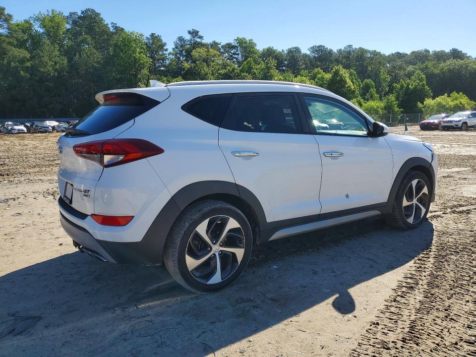 2017 Hyundai Tucson მანქანა იყიდება აუქციონზე, vin: KM8J3CA2XHU273170, აუქციონის ნომერი: 58156326