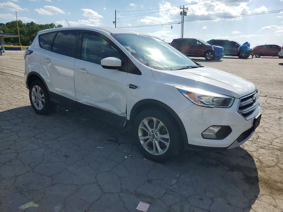 85988455 :رقم المزاد ، 1FMCU9GD3HUC57619 vin ، 2017 Ford Escape مزاد بيع