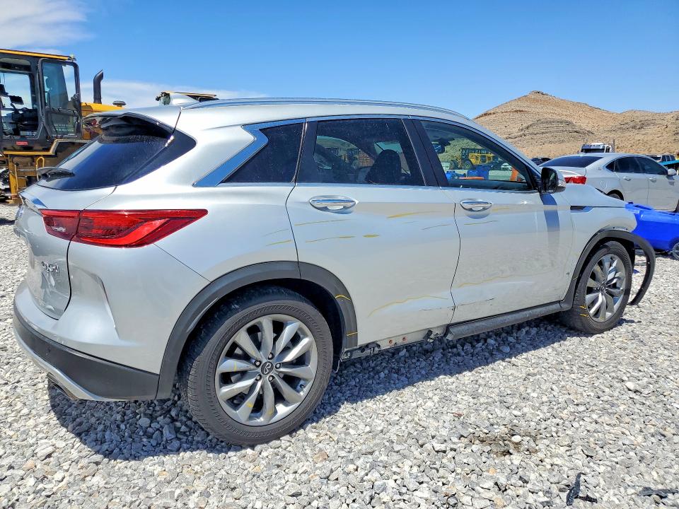 2021 Infiniti Qx50 მანქანა იყიდება აუქციონზე, vin: 3PCAJ5BB7MF115957, აუქციონის ნომერი: 59005866