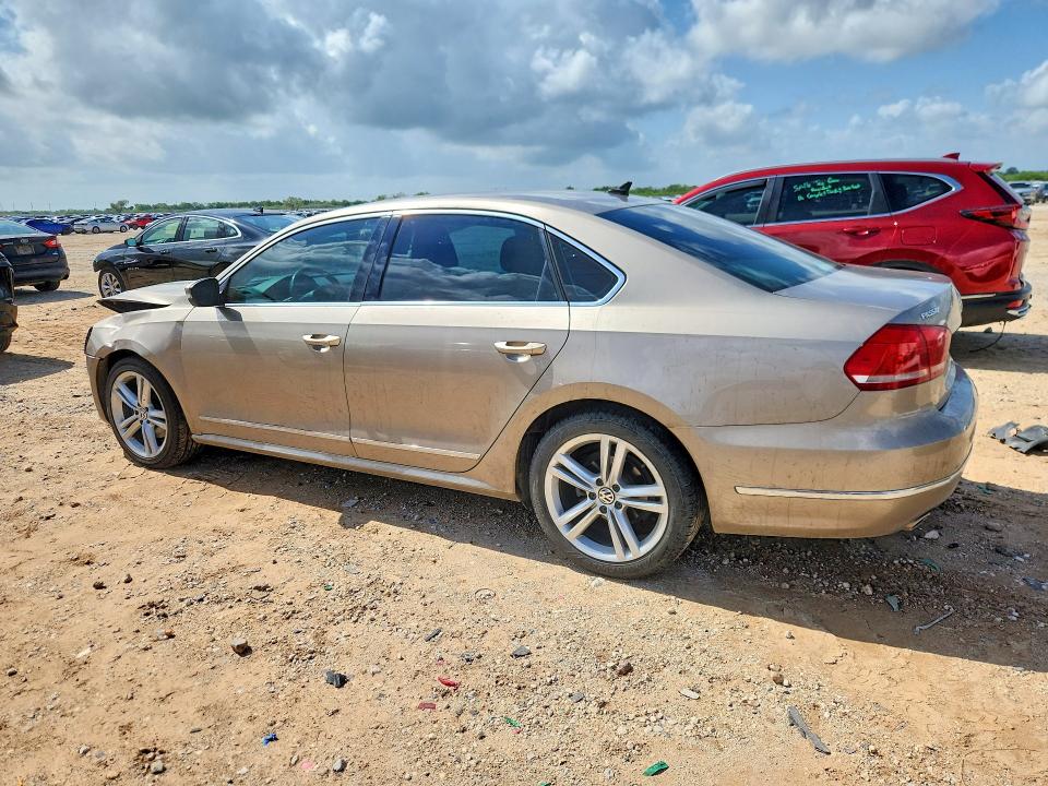 2015 Volkswagen Passat მანქანა იყიდება აუქციონზე, vin: 1VWCV7A36FC048512, აუქციონის ნომერი: 56889216