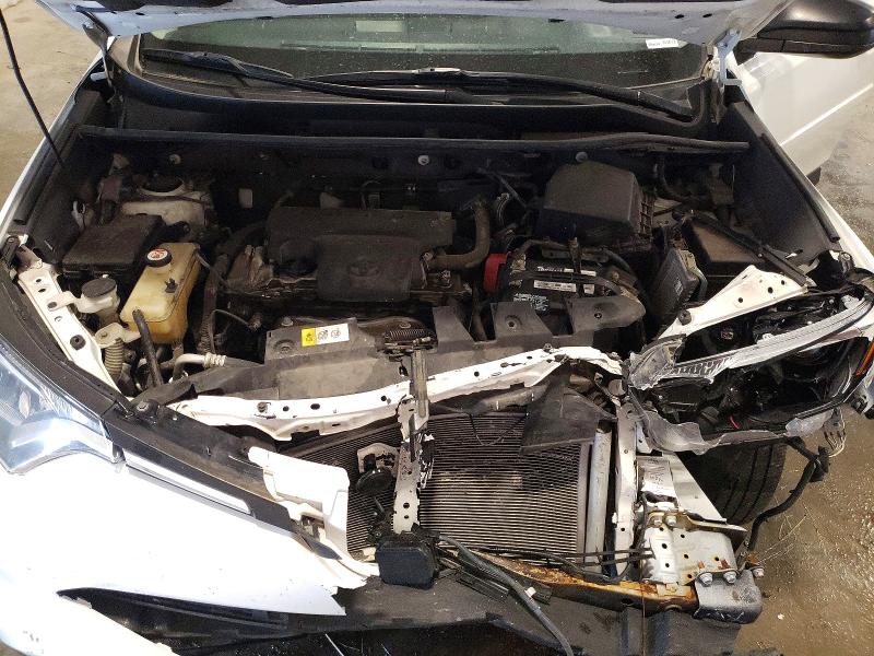 Продаж на аукціоні авто 2017 Toyota Rav4, vin: JTMZFREVXHJ711032, номер лоту: 57776486