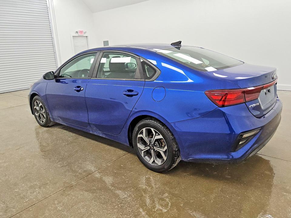 2019 Kia Forte მანქანა იყიდება აუქციონზე, vin: 3KPF24AD4KE083777, აუქციონის ნომერი: 56618906
