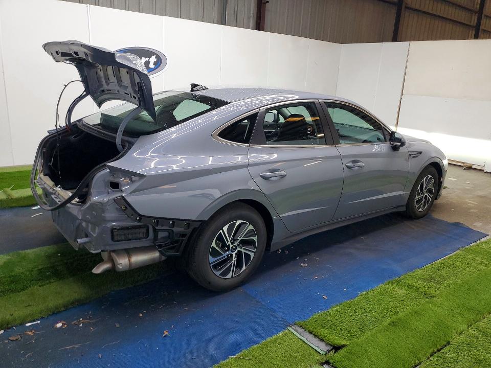 2026 Hyundai Sonata Hybrid მანქანა იყიდება აუქციონზე, vin: KMHL24JJ1TA145919, აუქციონის ნომერი: 56337096