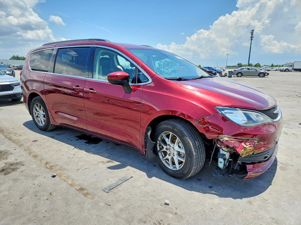 2020 Chrysler Voyager მანქანა იყიდება აუქციონზე, vin: 2C4RC1DG9LR255154, აუქციონის ნომერი: 58563926