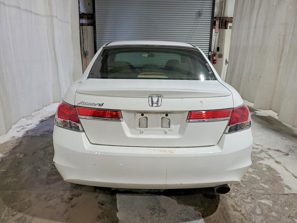 59175186 :رقم المزاد ، 1HGCP2F49BA122630 vin ، 2011 Honda Accord مزاد بيع