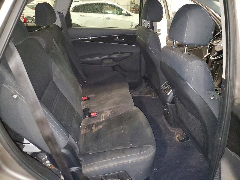 Продажа на аукционе авто 2018 Kia Sorento, vin: 5XYPGDA33JG400950, номер лота: 57676986