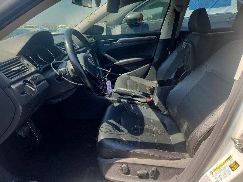 57543956 :رقم المزاد ، 1VWAA7A31JC011959 vin ، 2018 Volkswagen Passat مزاد بيع