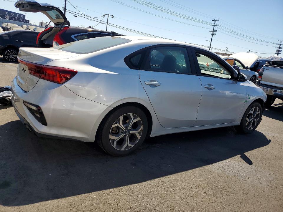 58581216 :رقم المزاد ، 3KPF24AD4LE250642 vin ، 2020 Kia Forte مزاد بيع