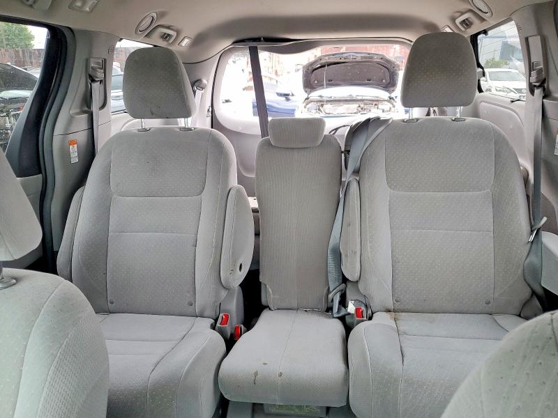 Продаж на аукціоні авто 2017 Toyota Sienna, vin: 5TDKZ3DC9HS811227, номер лоту: 56841816