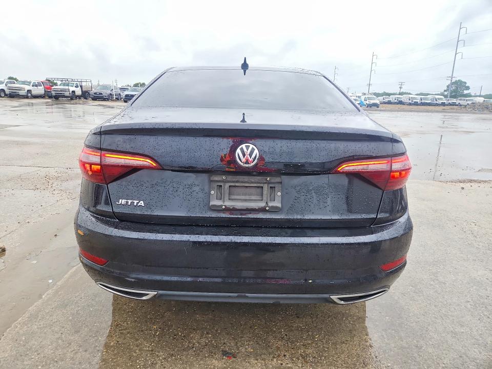 57515146 :رقم المزاد ، 3VWGB7BU3LM035356 vin ، 2020 Volkswagen Jetta مزاد بيع