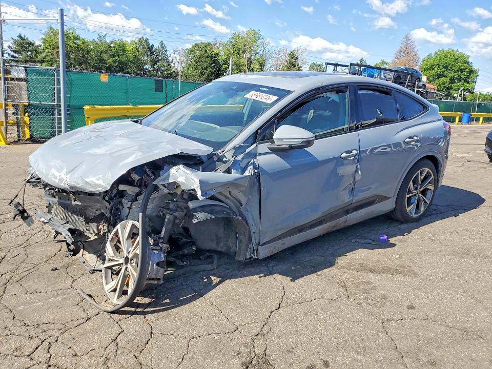 56968246 :رقم المزاد ، WA132BFZ4PP071108 vin ، 2023 Audi Q4 E-tron مزاد بيع