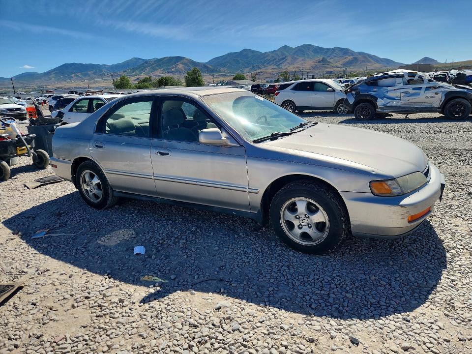 Продаж на аукціоні авто 1997 Honda Accord, vin: 1HGCD5602VA159708, номер лоту: 57168636