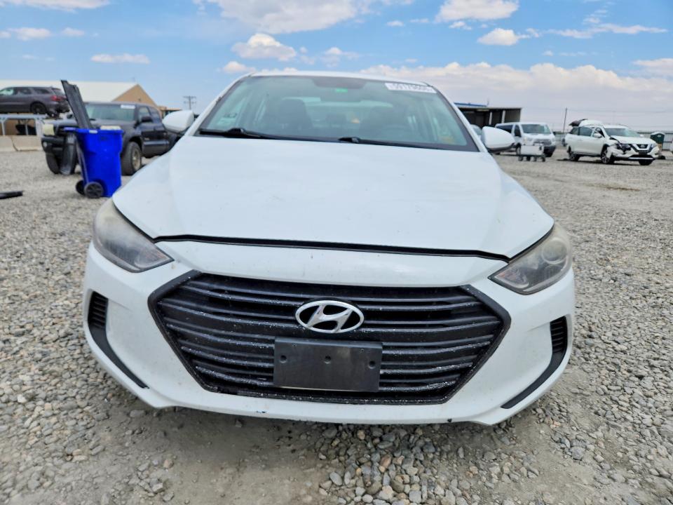 59179606 :رقم المزاد ، 5NPD74LF7HH182816 vin ، 2017 Hyundai Elantra مزاد بيع