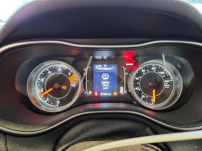56093446 :رقم المزاد ، 1C4PJMCB9KD424255 vin ، 2019 Jeep Cherokee مزاد بيع