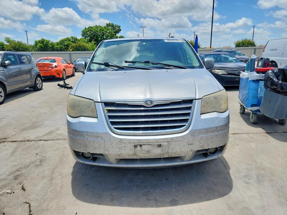 Auction sale of the 2008 Chrysler Town & Country, vin: 2A8HR54P58R143484, lot number: 56640196