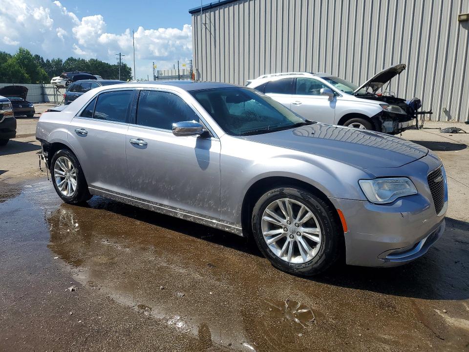 58882866 :رقم المزاد ، 2C3CCAEG7FH903626 vin ، 2015 Chrysler 300c مزاد بيع
