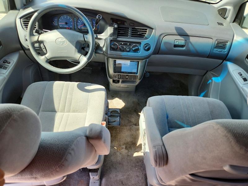 58317826 :رقم المزاد ، 4T3ZF13C53U533043 vin ، 2003 Toyota Sienna مزاد بيع