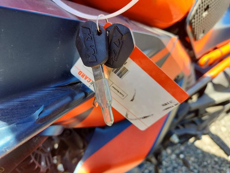 55578066 :رقم المزاد ، MD2JYJ407NC219115 vin ، 2022 Ktm 390 مزاد بيع