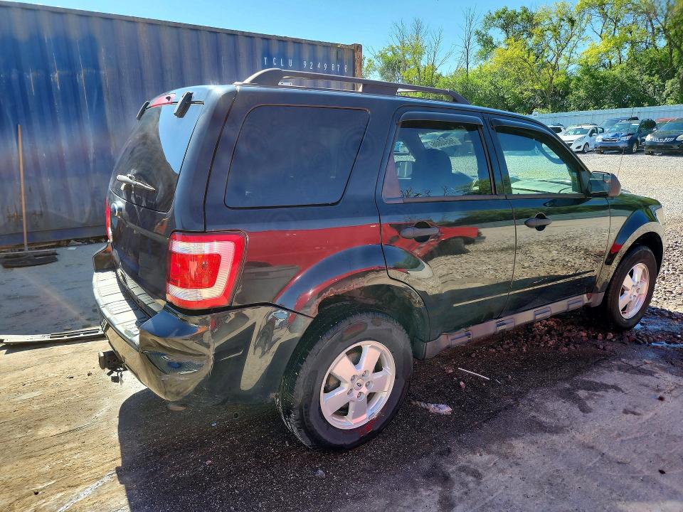 56540806 :رقم المزاد ، 1FMCU0D74BKA53764 vin ، 2011 Ford Escape مزاد بيع