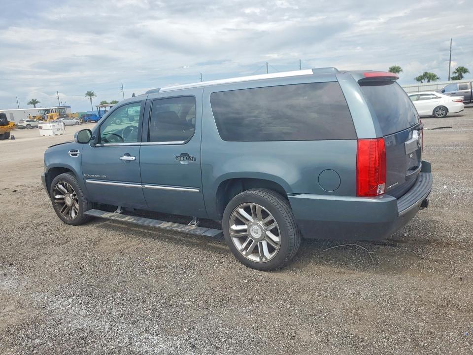 2008 Cadillac Escalade მანქანა იყიდება აუქციონზე, vin: 1GYFK468X8R215797, აუქციონის ნომერი: 55860816