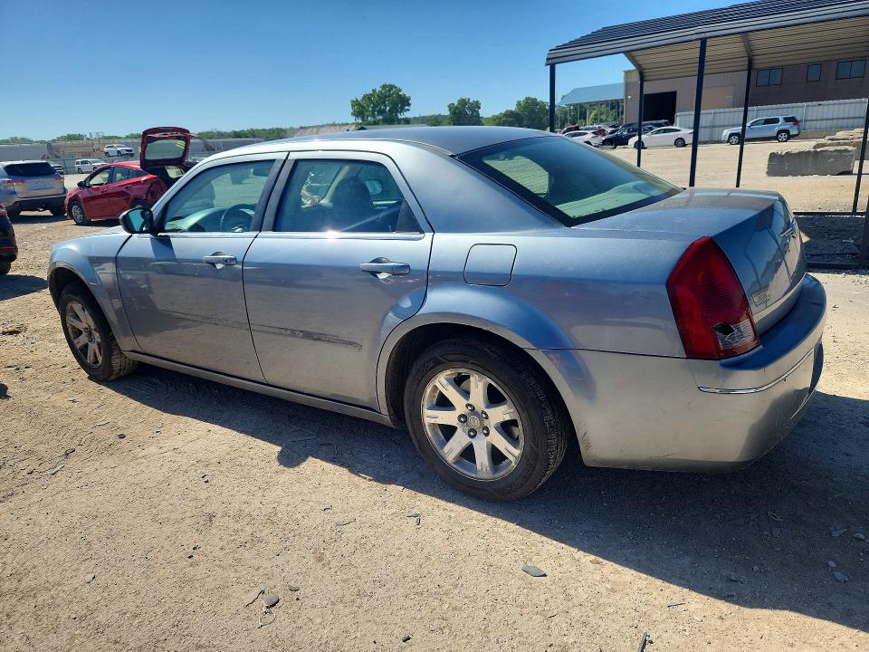 2006 Chrysler 300 მანქანა იყიდება აუქციონზე, vin: 2C3KA53G46H525762, აუქციონის ნომერი: 56866456