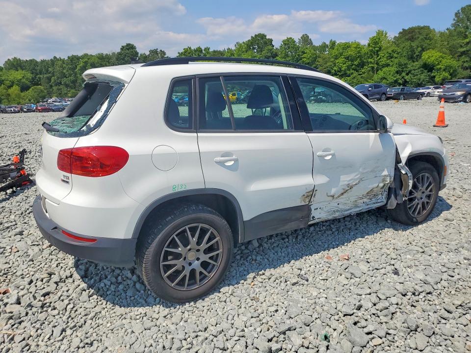 59082616 :رقم المزاد ، WVGBV7AX5JK005503 vin ، 2018 Volkswagen Tiguan Limited مزاد بيع