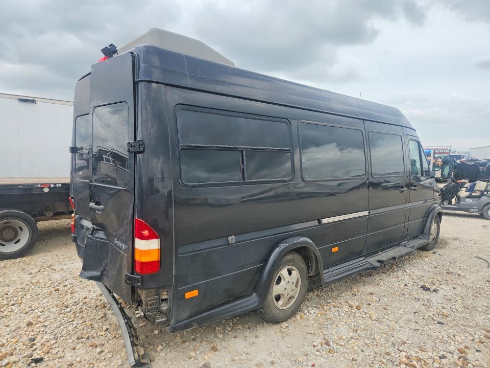 Aukcja sprzedaży 2005 Freightliner Sprinter, vin: WDRPD744755820241, numer aukcji: 56436776