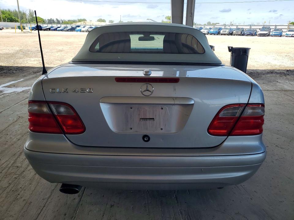 2002 Mercedes-benz Clk მანქანა იყიდება აუქციონზე, vin: WDBLK70G52T113813, აუქციონის ნომერი: 57309906