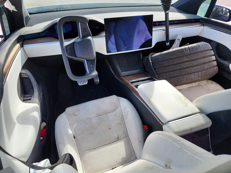 56656096 :رقم المزاد ، 7SAXCBE59NF356223 vin ، 2022 Tesla Model X مزاد بيع