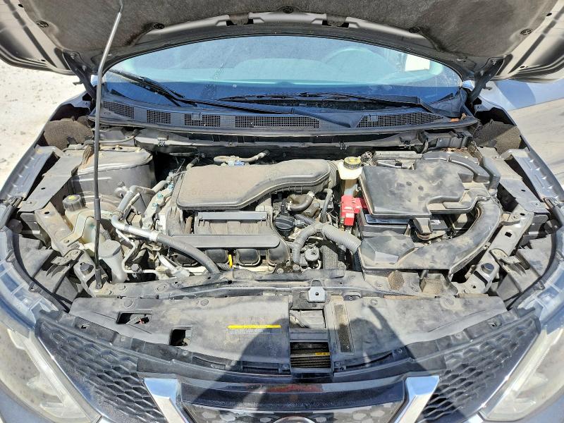59189216 :رقم المزاد ، JN1BJ1CP8JW185839 vin ، 2018 Nissan Rogue Sport مزاد بيع