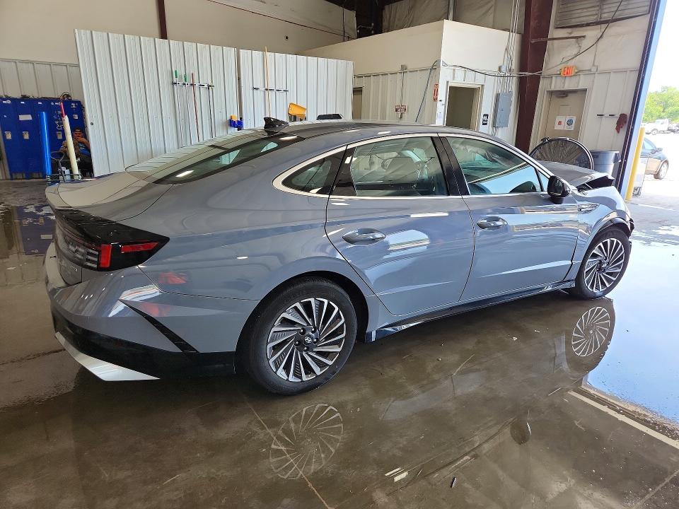 Продажа на аукционе авто 2024 Hyundai Sonata Hybrid, vin: KMHL34JJ4RA097144, номер лота: 58194476