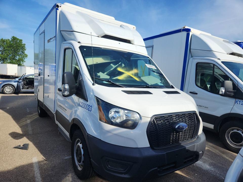 55606616 :رقم المزاد ، 1FDBW5Z8XLKA75547 vin ، 2020 Ford Transit مزاد بيع