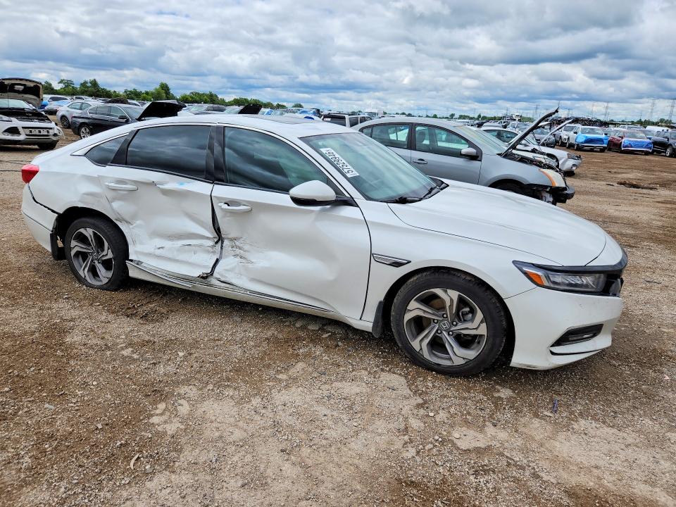 Продажа на аукционе авто 2018 Honda Accord, vin: 1HGCV1F51JA209297, номер лота: 57529946