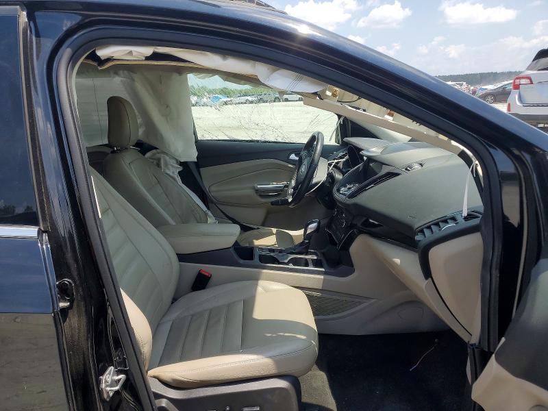 Продаж на аукціоні авто 2019 Ford Escape, vin: 1FMCU9J96KUB11677, номер лоту: 85995775