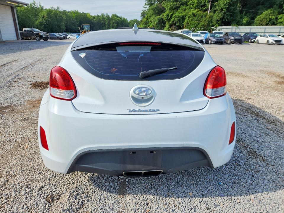 58519726 :رقم المزاد ، KMHTC6AD2HU312541 vin ، 2017 Hyundai Veloster مزاد بيع