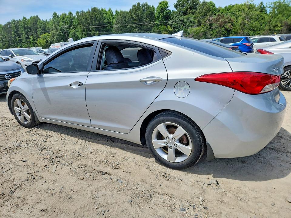 55816356 :رقم المزاد ، 5NPDH4AE0DH440434 vin ، 2013 Hyundai Elantra مزاد بيع