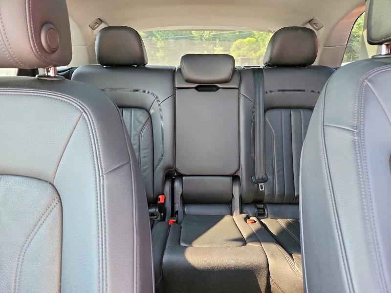 56977916 :رقم المزاد ، WA1BNAFY2J2003480 vin ، 2018 Audi Q5 مزاد بيع