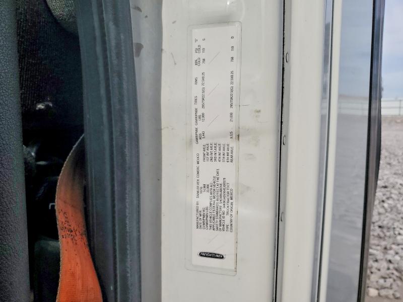 Продаж на аукціоні авто 2017 Freightliner Cascadia 113, vin: 3AKBGADVXHSJD0578, номер лоту: 54437026
