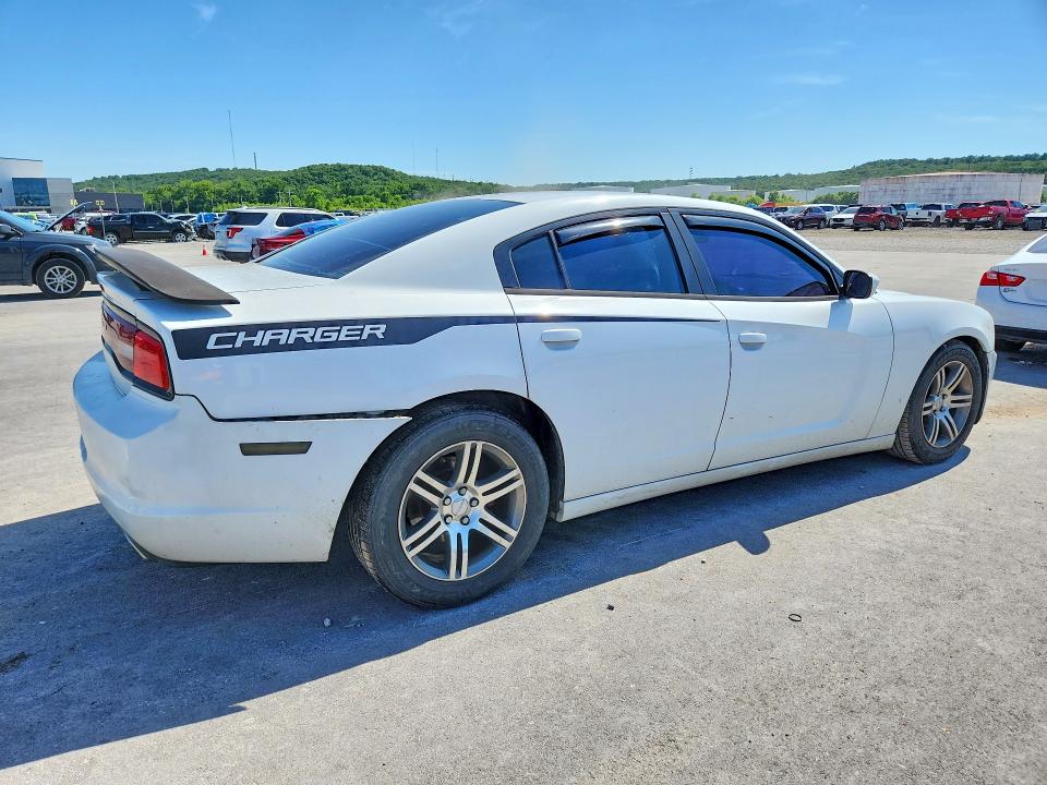 57765746 :رقم المزاد ، 2C3CDXBG1DH563956 vin ، 2013 Dodge Charger مزاد بيع