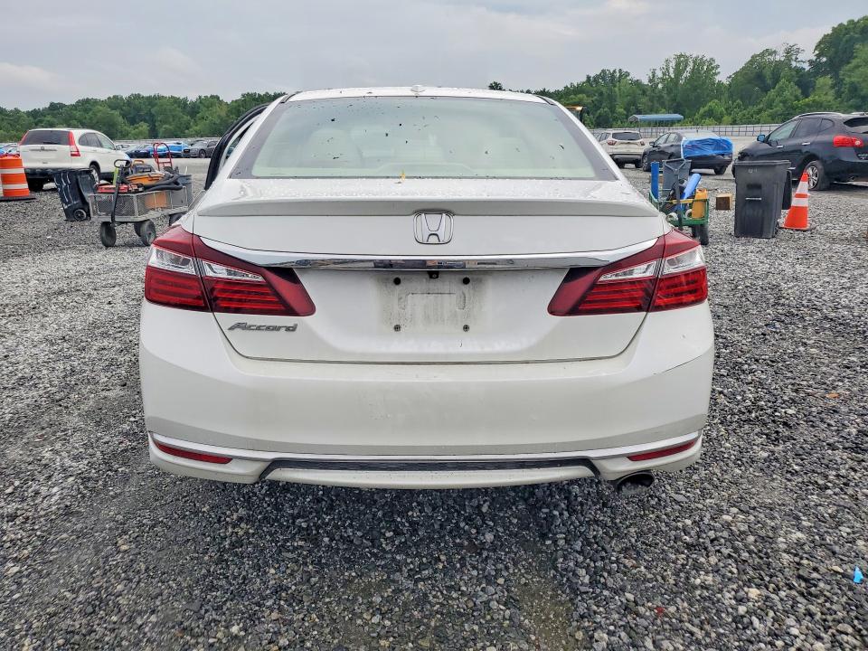 Продаж на аукціоні авто 2016 Honda Accord, vin: 1HGCR2F77GA202598, номер лоту: 56635356